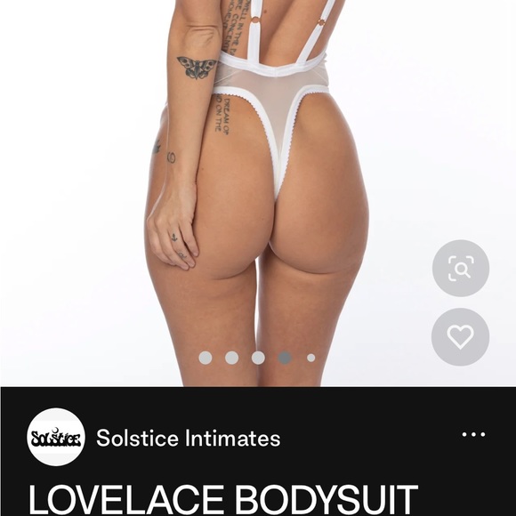 Only worn once for a photo shoot. :) - Picture 2 of 6